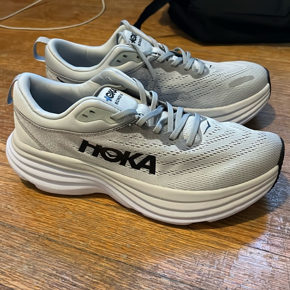 Hoka Bondi 8